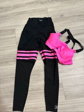 Bombshell sports wear 2 piece set